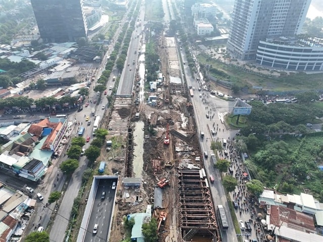 Three key projects in HCM City expected to be completed before Tết