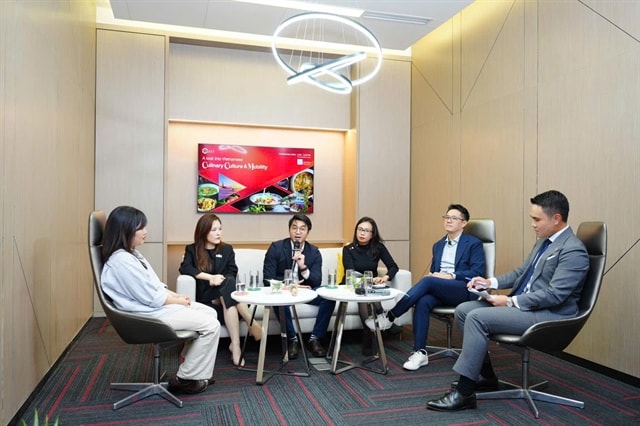 Culinary culture and mobility shared at roundtable networking session