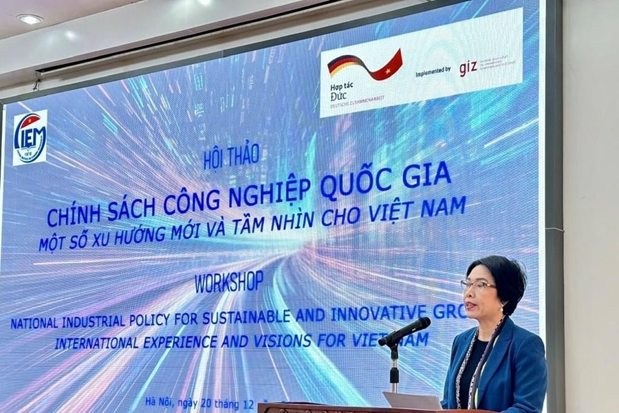 Seminar examines industrial policy for Vietnam in future