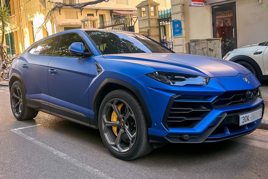 Đi 6.000 km, siêu SUV Lamborghini Urus 2022 'hét' giá đắt hơn xe mới 3,6 tỷ