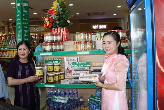 Tiền Giang Province increasingly showcases OCOP products at tourism sites