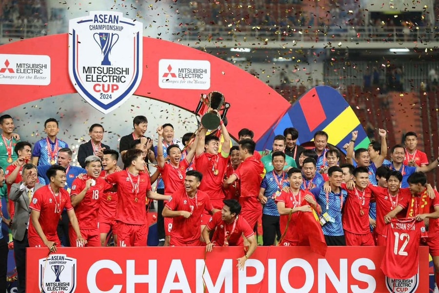 Vietnamese fans flood streets after thrilling 2024 ASEAN Championship final win