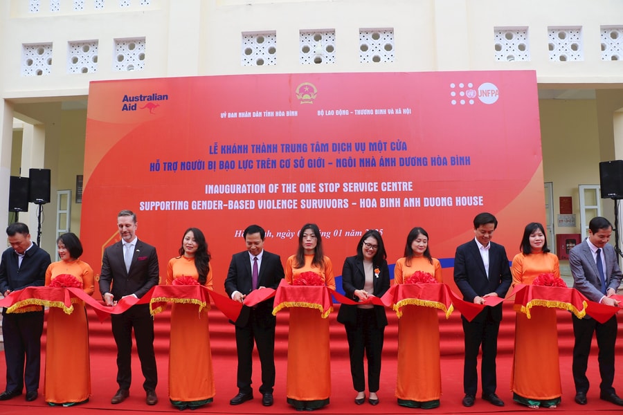 Essential integrated services for survivors of gender-based violence now available in Hoa Binh province