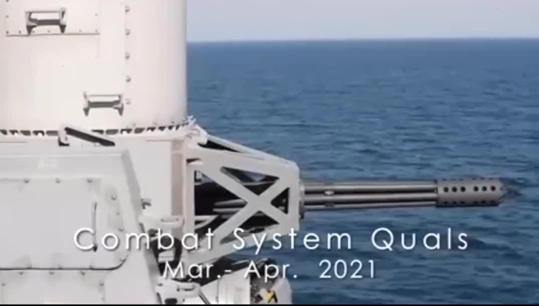 10万トンのフォード級原子力航空母艦「USS ジョン・F・ケネディ」は